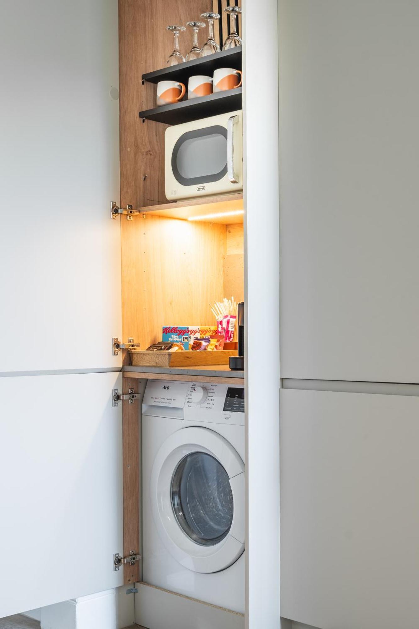 Newly Designed, 2Br Apt, 5Min From Northwood London Tube Station, Nato Hq, Ideal For Wembley, Warner Studio, Contractors Εξωτερικό φωτογραφία